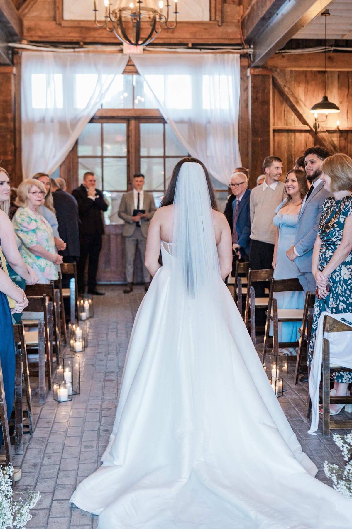 erik_sam_wedding_indoor_ceremony-27