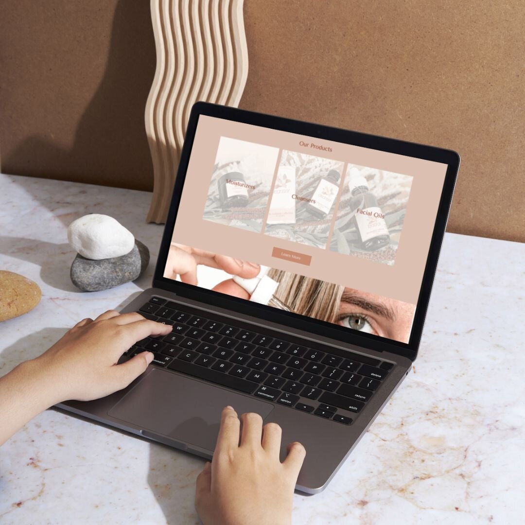 Desktop Mockup (1)