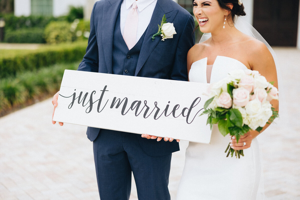 miranda-rose-photo-harborside-chapel-florida-elopement-chantilly-chic-8