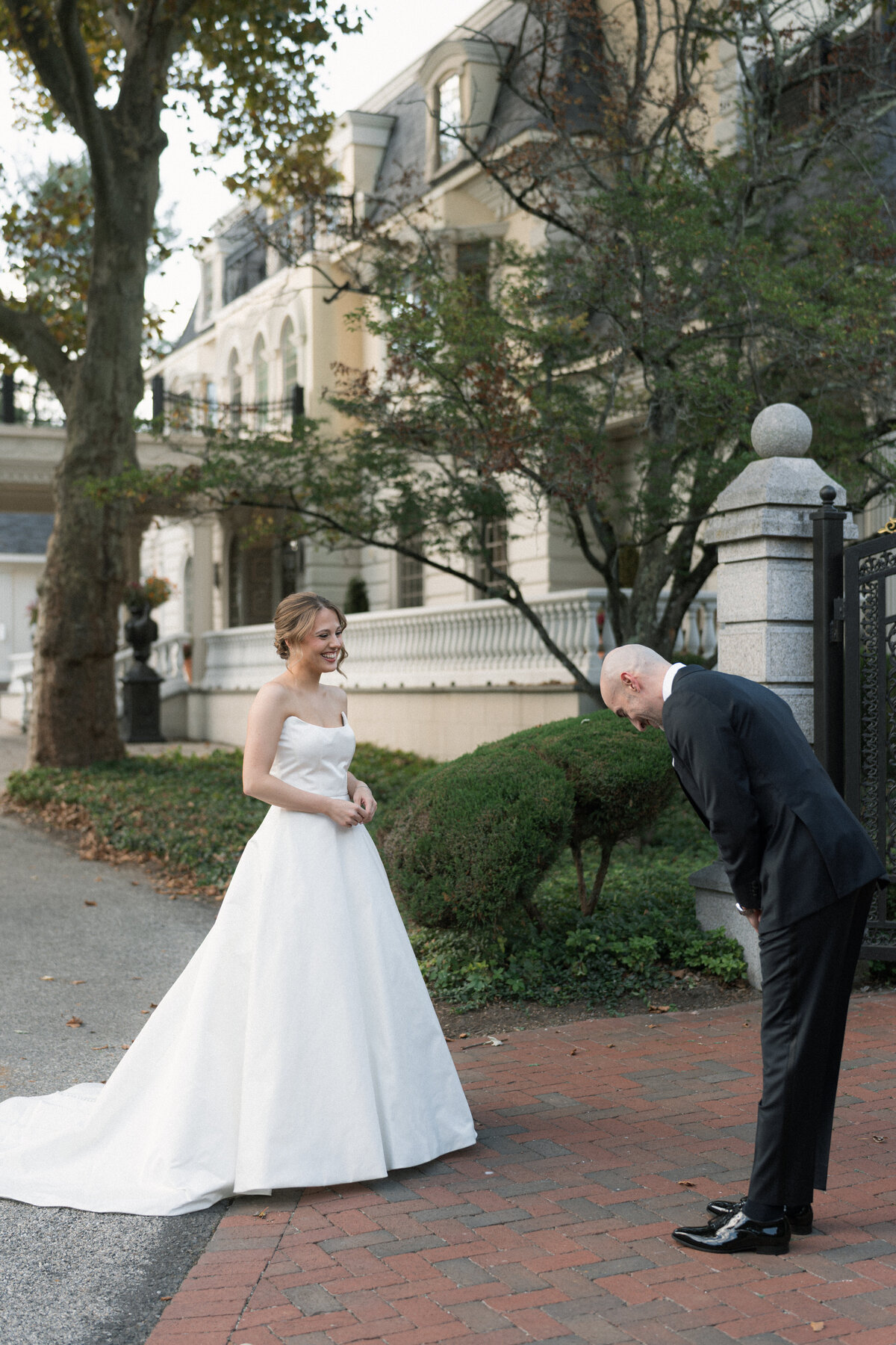Grace & Ardor Co. East Coast Wedding Engagement Photography Pennsylvania New York City New Jersey Philadelphia Timeless Bold Art Direction Editorial Erin McGeever Ashford Estate Fall-21