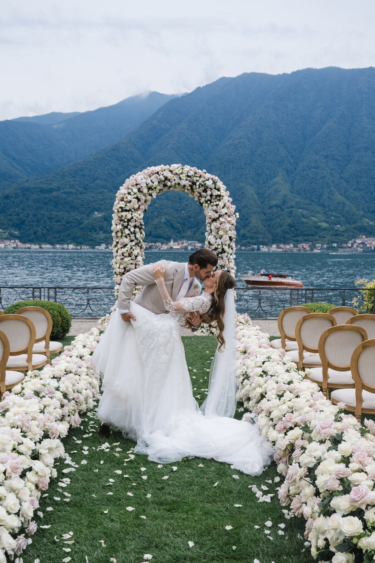 THE_LAKE_COMO_WEDDING_AGENCY_VILLA_BALBIANO-550