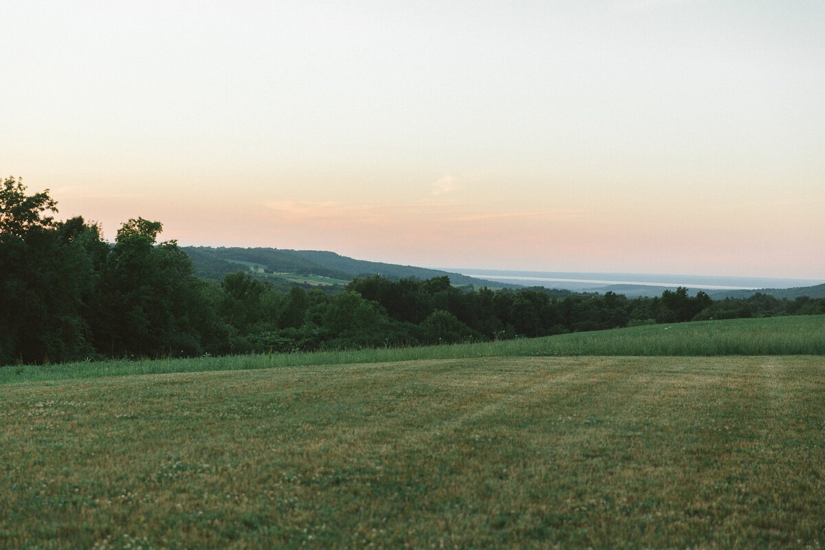 dusk-at-upstate-hill