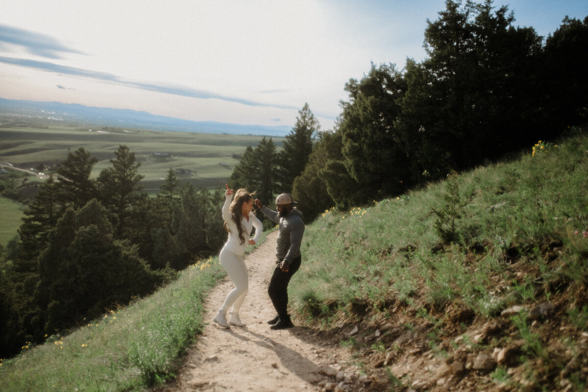 323 Montana helicopter wedding_Bozeman elopement photographer_Adventure elopement_Kelsey & RJ-9496