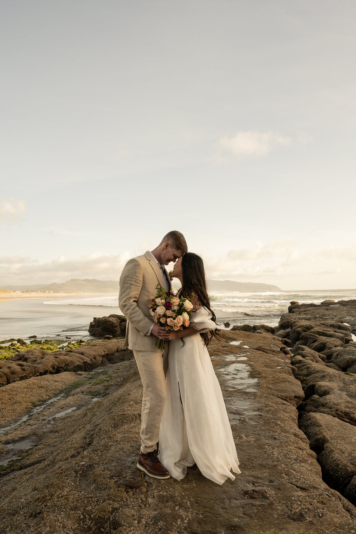 cannon beach elopement photographer-8