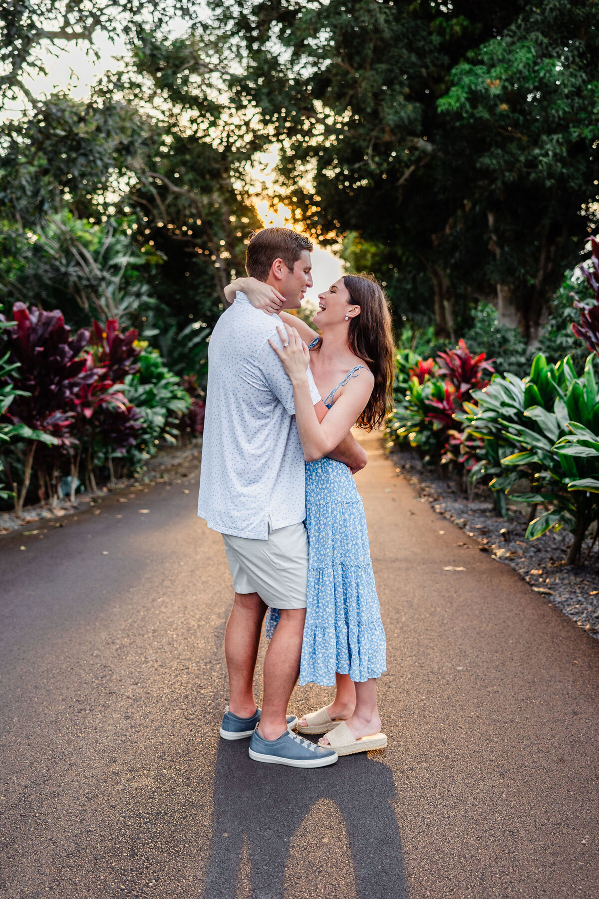 Hawaii-Engagement-Photos-Holualoa-Inn (104)