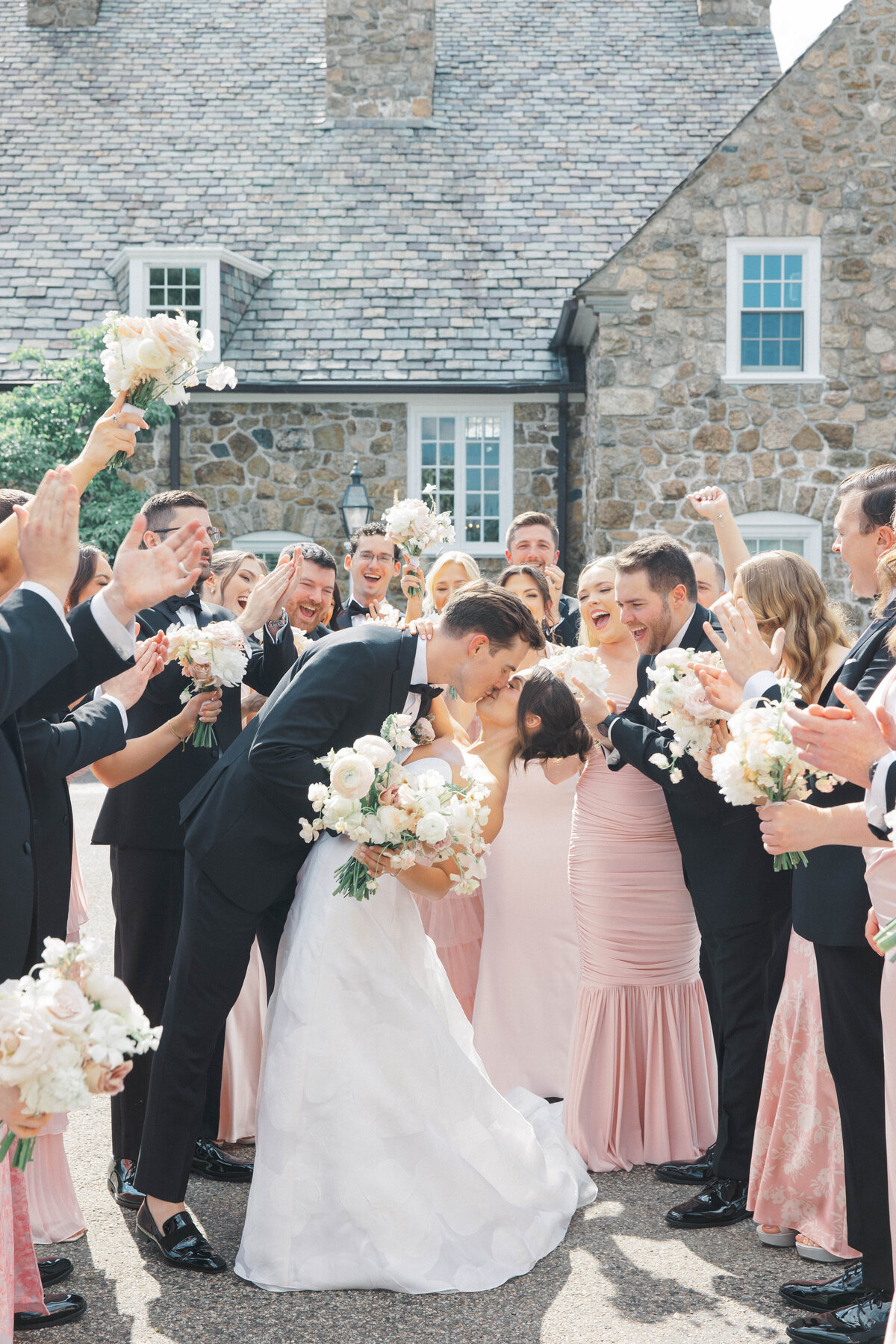 Fiddlers-Elbow-Country-Club-Wedding24