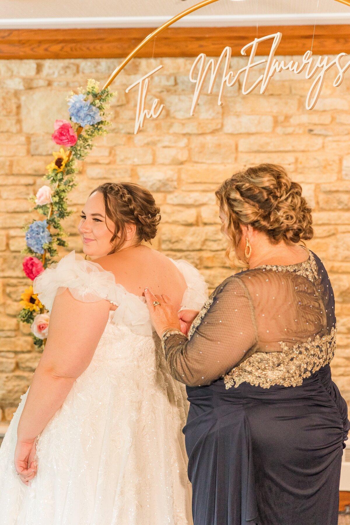 Facetune_25-10-2023-10-34-25