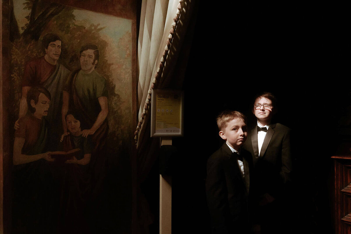 candid-luxury-wedding-at-castle-leslie
