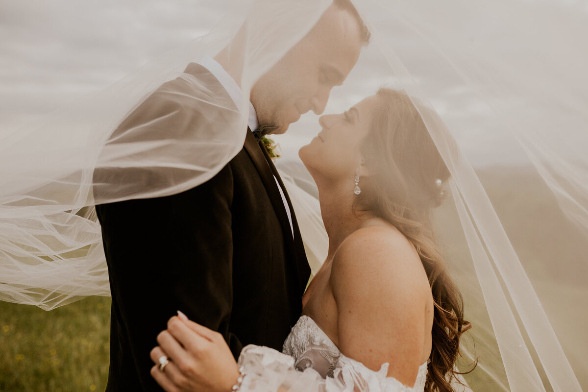 northcarolina-asheville-weddingphotography-theridge-jessicaandcolin-847