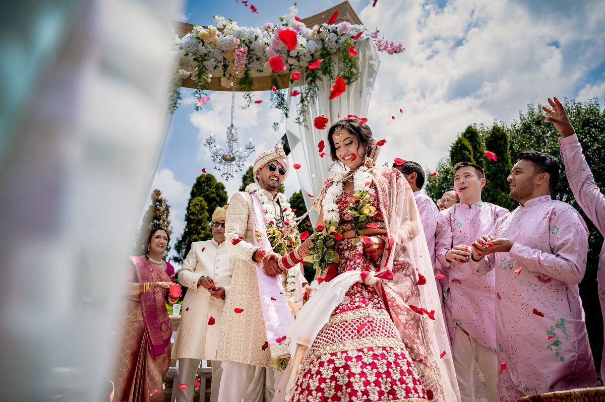 NJ wedding photographers for creative & vibrant Indian weddings.