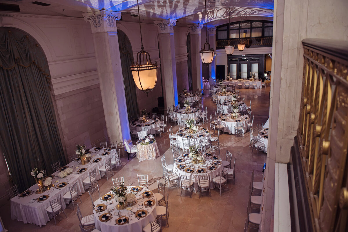 sarah-oberheim-photography-best-st-louis-missour-marriott-st-louis-grand-wedding-photographer10