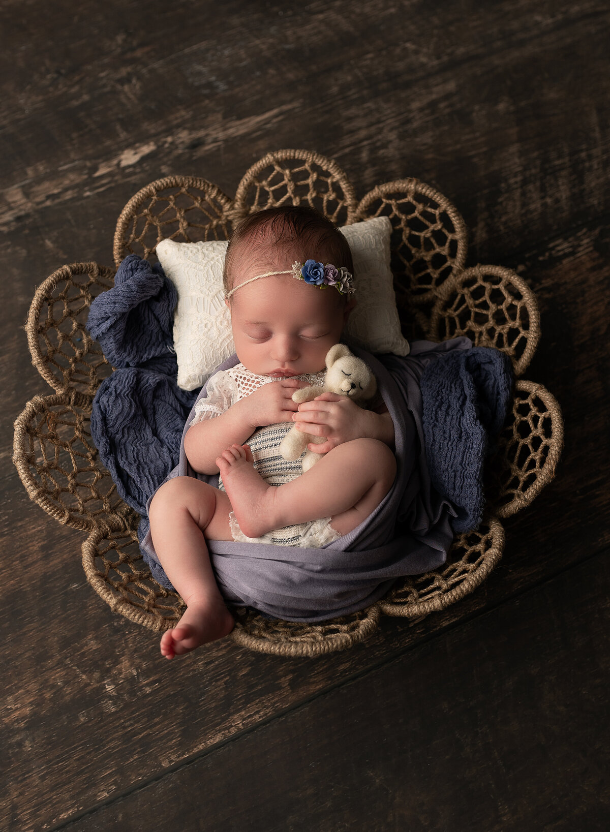 newborn-baby-photographer-georgetown-10