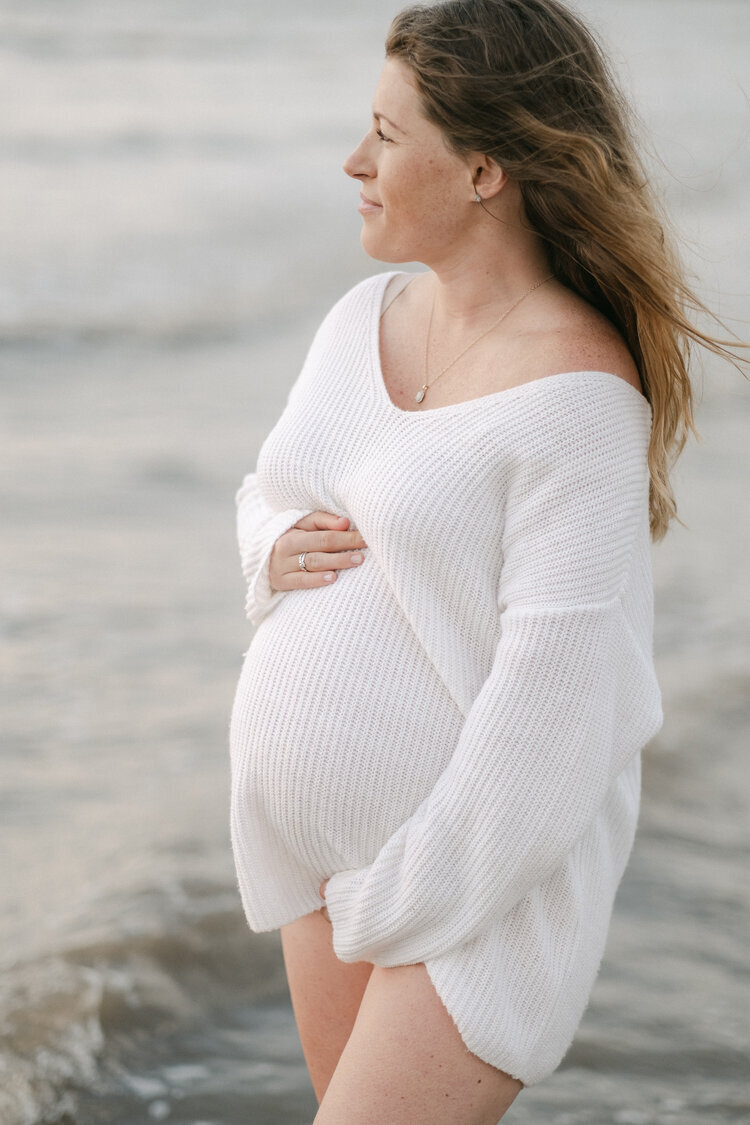 Suzi Bird Newborn, Maternity and Family Photographer in Clevedon, Bristol, North Somerset