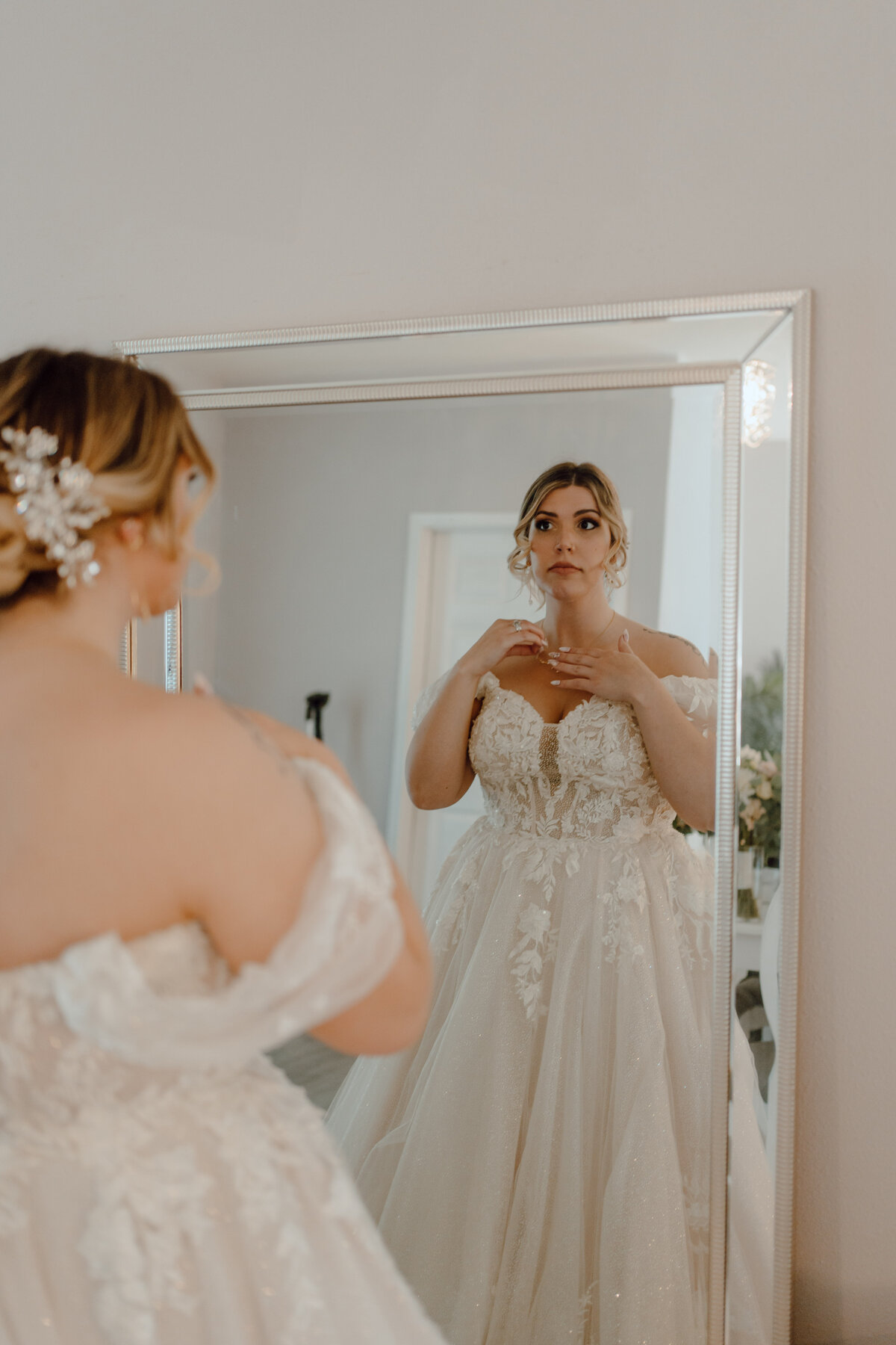 Evergreen-Meadows-Wedding-Bridal-Getting-Ready