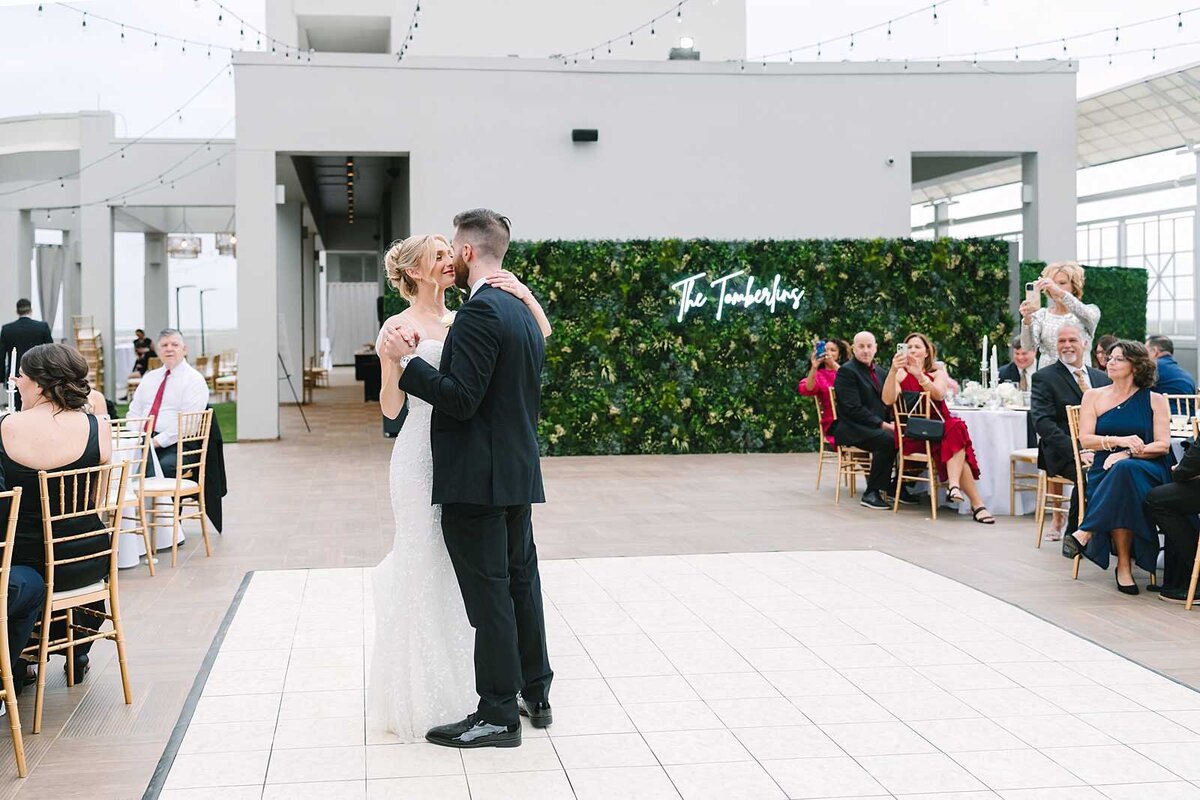 doubletree rooftop charlotte wedding photographer-6_jamie marie photography