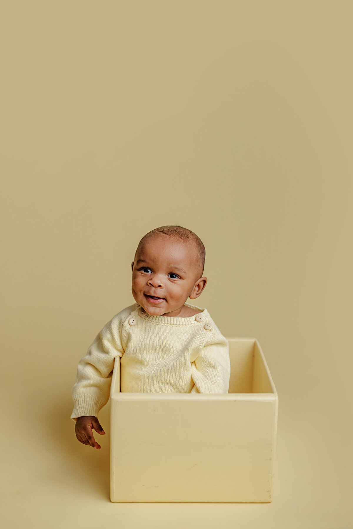 Huntsville Alabama Studio Baby Photographer 6 Month Milestone Session Client Closet30