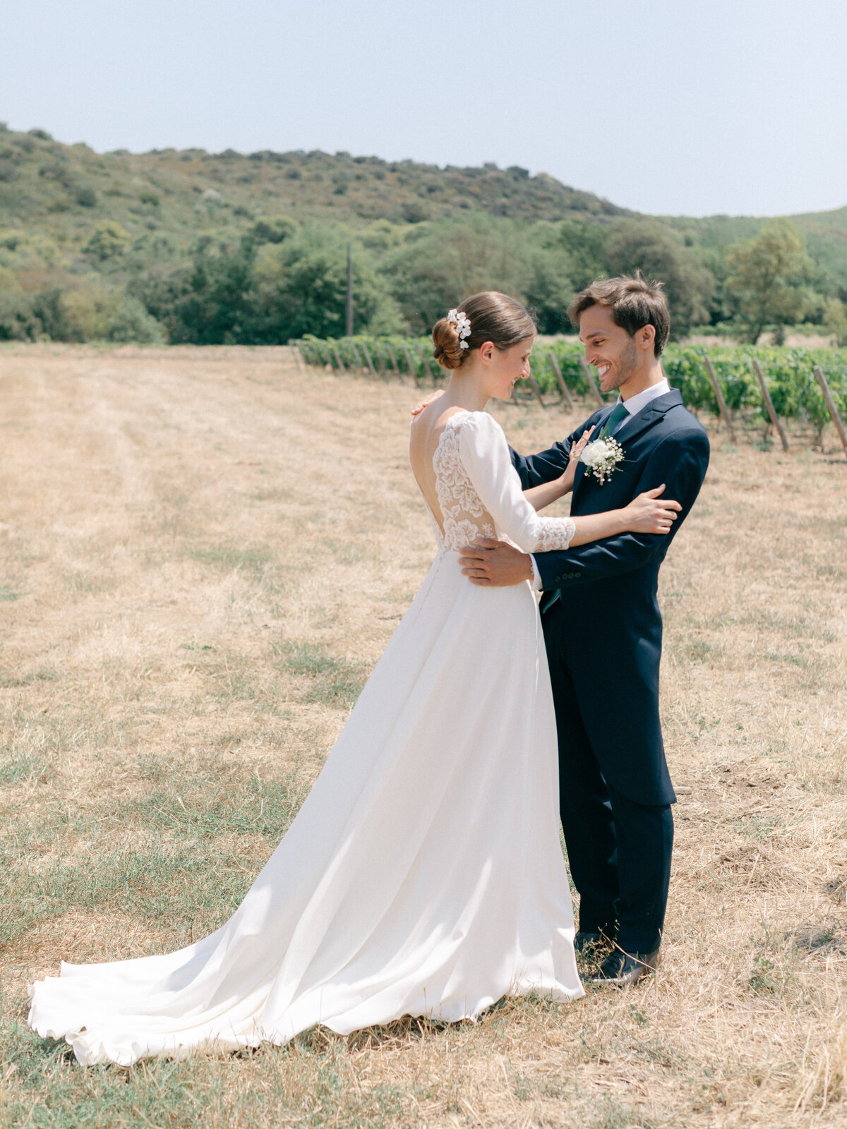 111-22072023-_81A1060-Olivia-Poncelet-Wedding-Abbaye-de-Fontfroide-AG-WEB-150