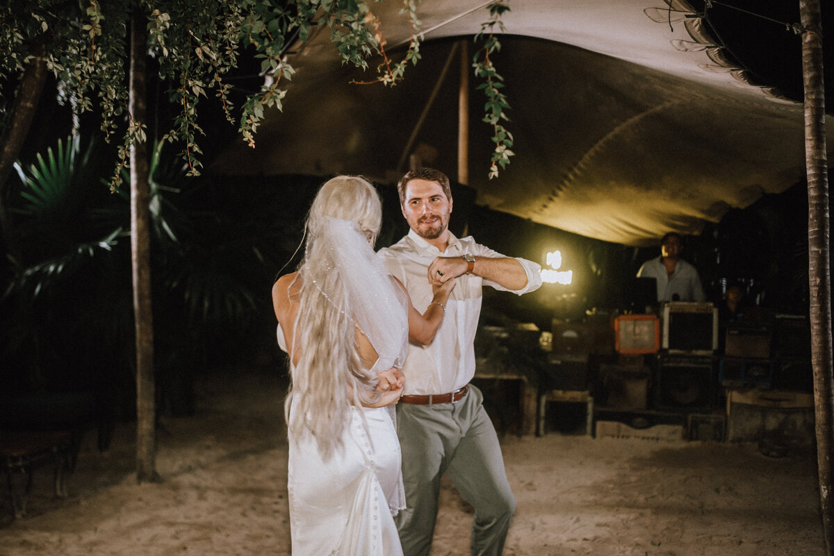 Ambar + Alejandro with Tulum Wedding Photos-02-0302