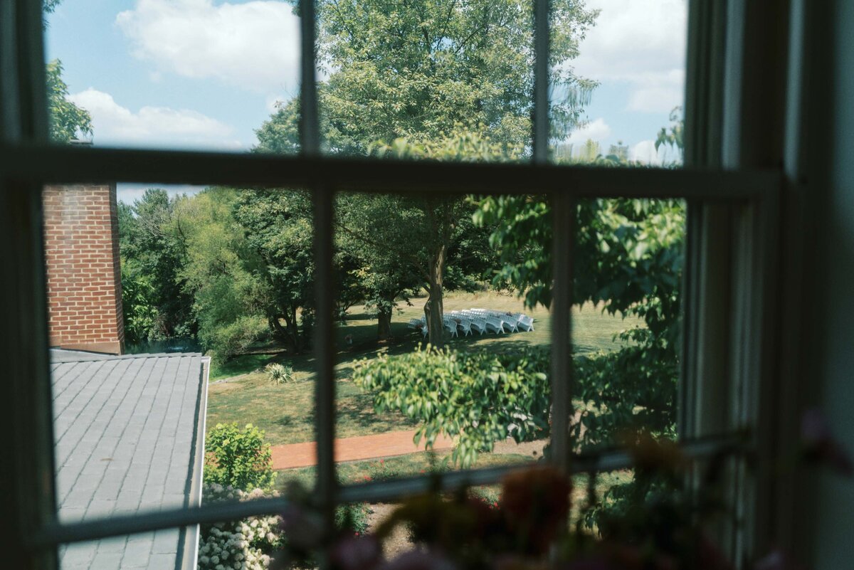 farm-at-eagles-ridge-lancaster-wedding-022