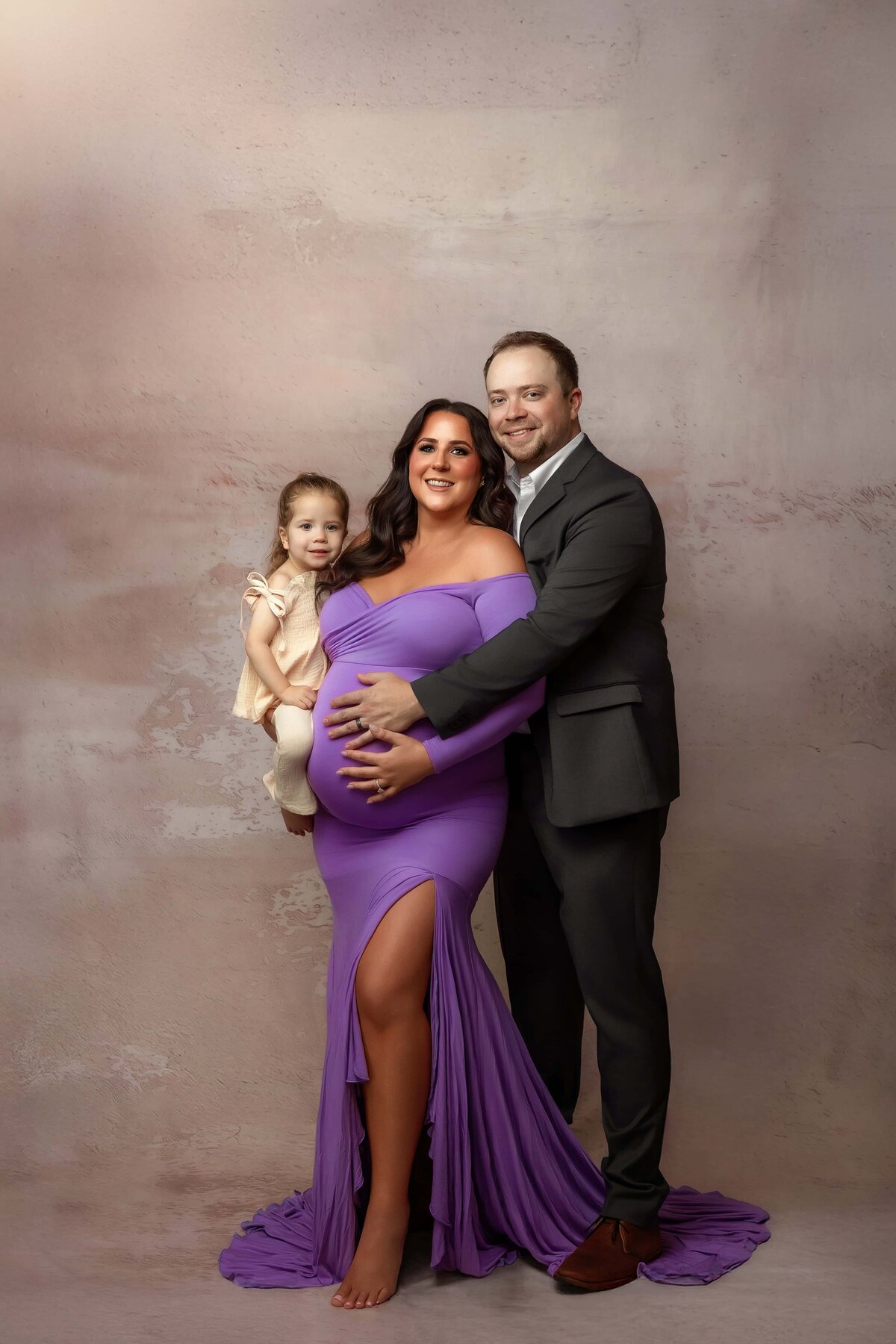 family maternity photos in studio Chicago