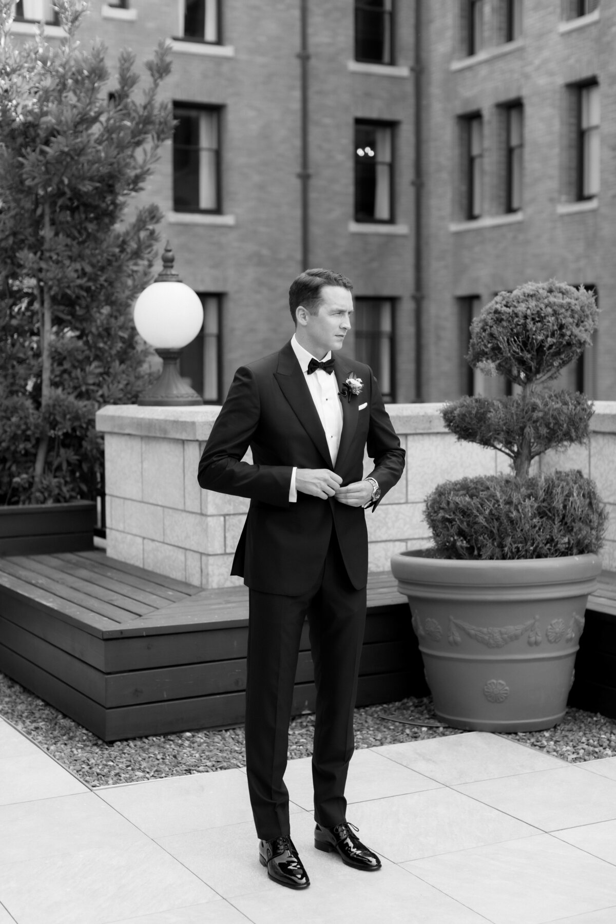 MeghanHemstra-Romantic-Hatley-Castle-Wedding-11
