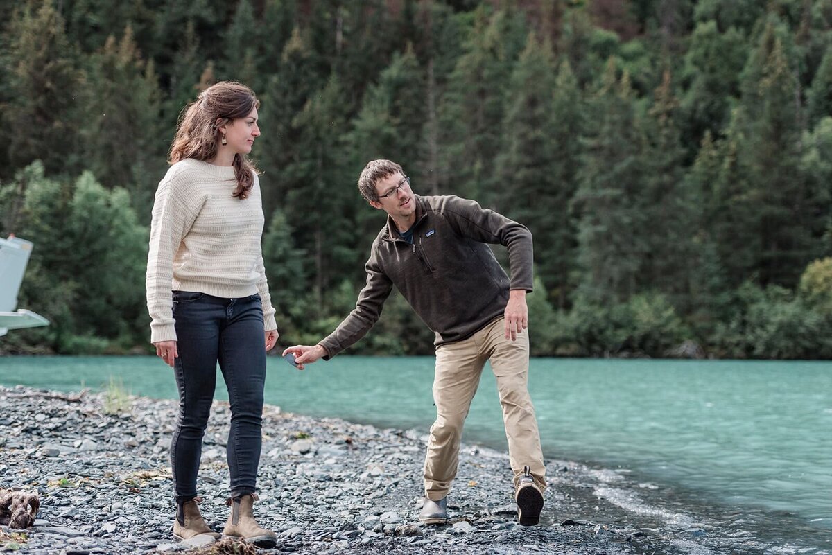 romantic-backcountry-day-trips-in-alaska-Soul-and-Sky-Weddings