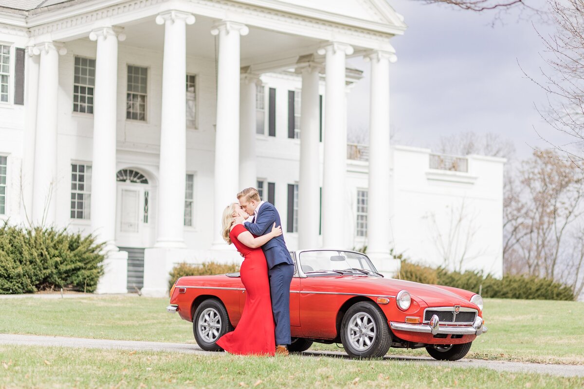 Vintage-Car-Engagement-Photos-DC-Maryland-Silver-Orchard-Creative_0009