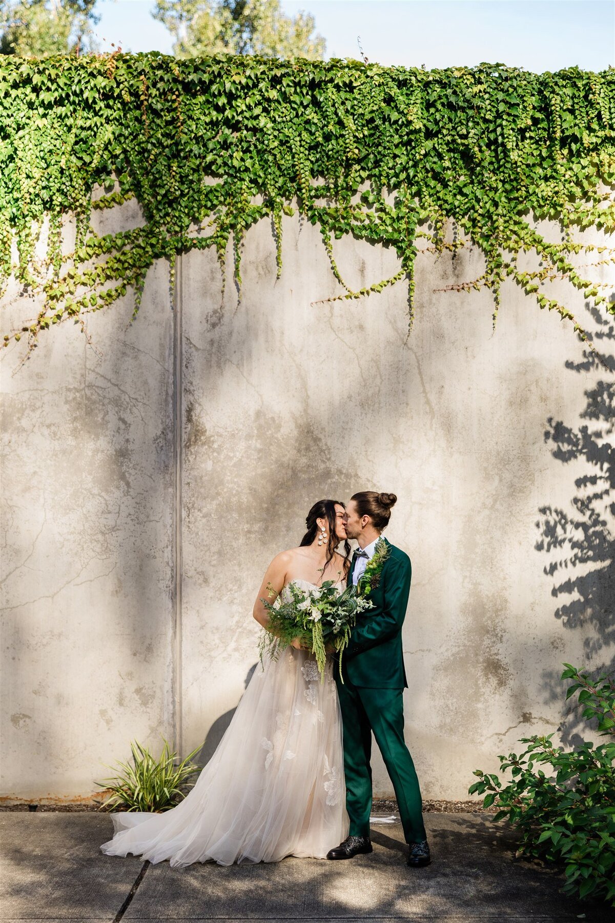 Dramatic-Ceiling-Greenery-Candle-Light-Wedding-Flora-Nova-Design-Seattle-00019