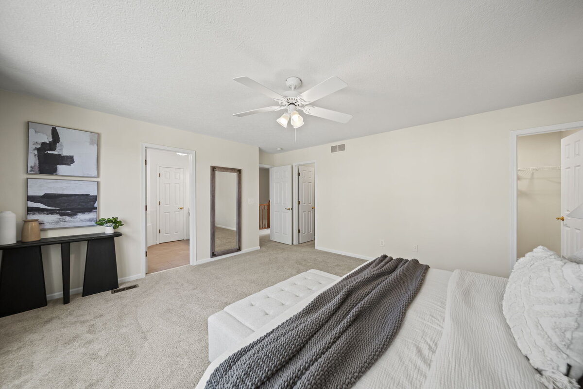 54-web-or-mls-A7404518