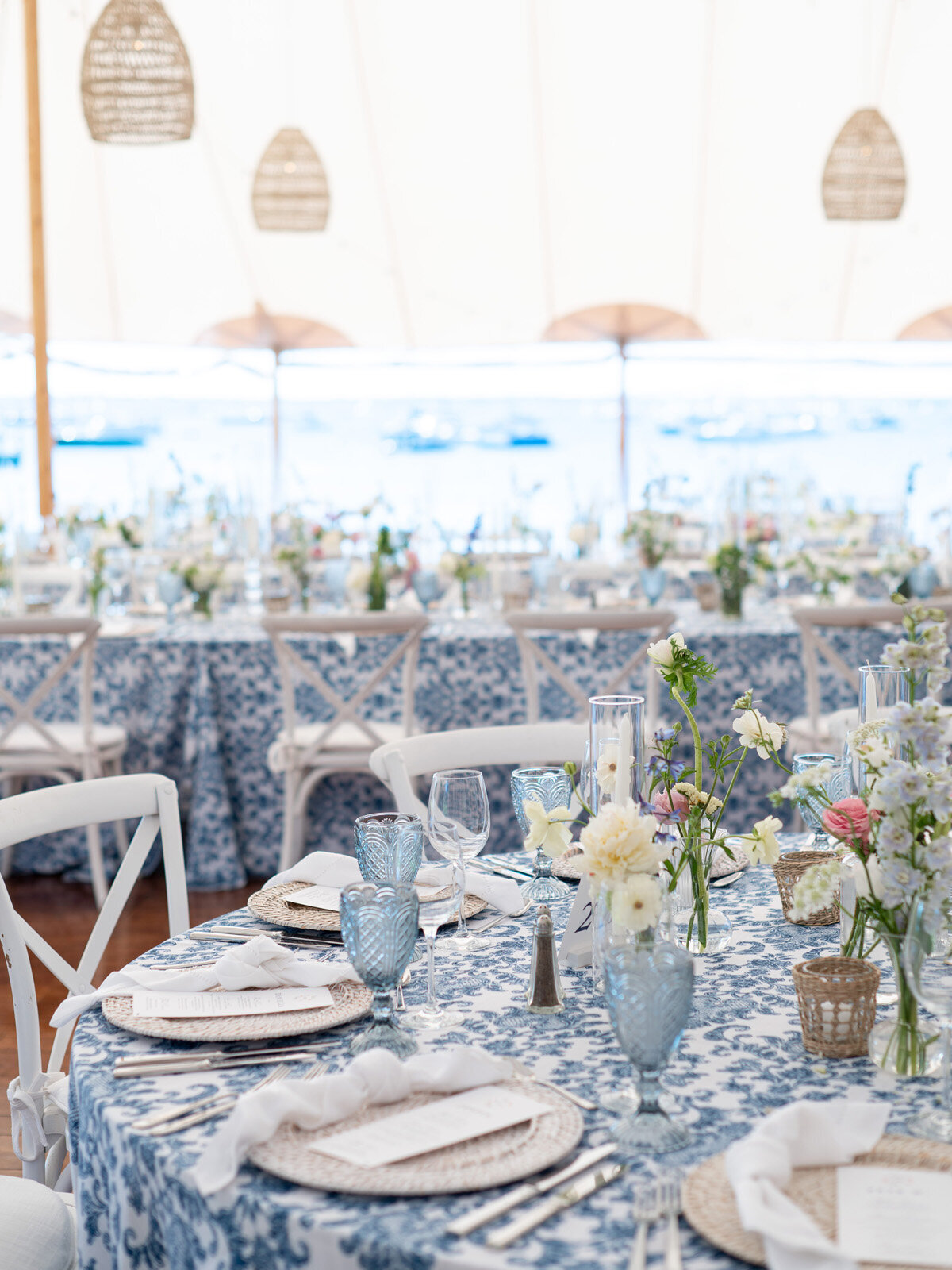 Kate-Murtaugh-Events-Newport-coastal-wedding-blue-and-white