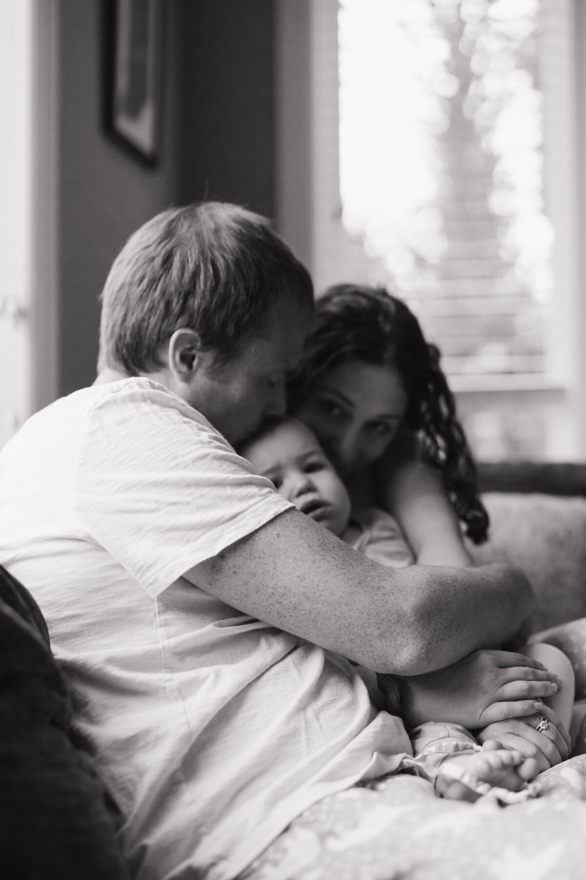 Seattle based motherhood, newborn and family photographer.