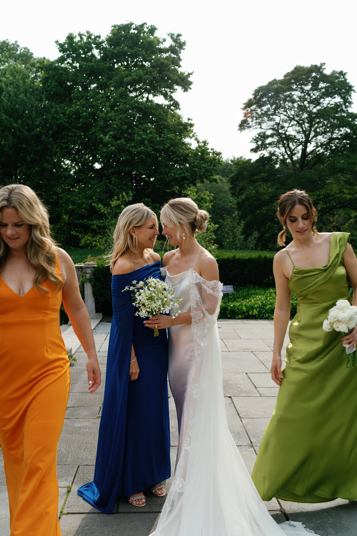 colorful-mother-of-the-bride-gown-mother-daughter-moment-new-england-wedding-planner-sarah-brehant-events