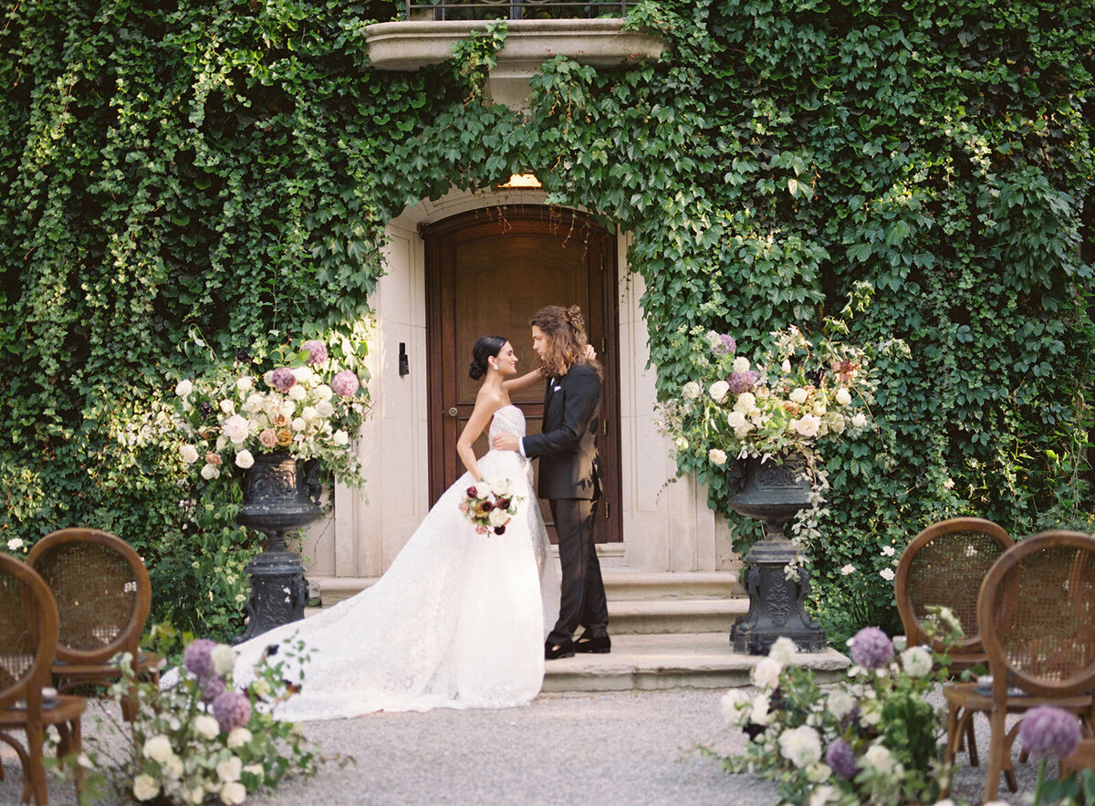 Greencrest Manor - Battle Creek Michigan Wedding Venues - Stephanie Michelle Photography - _stephaniemichellephotog2-R1-E009