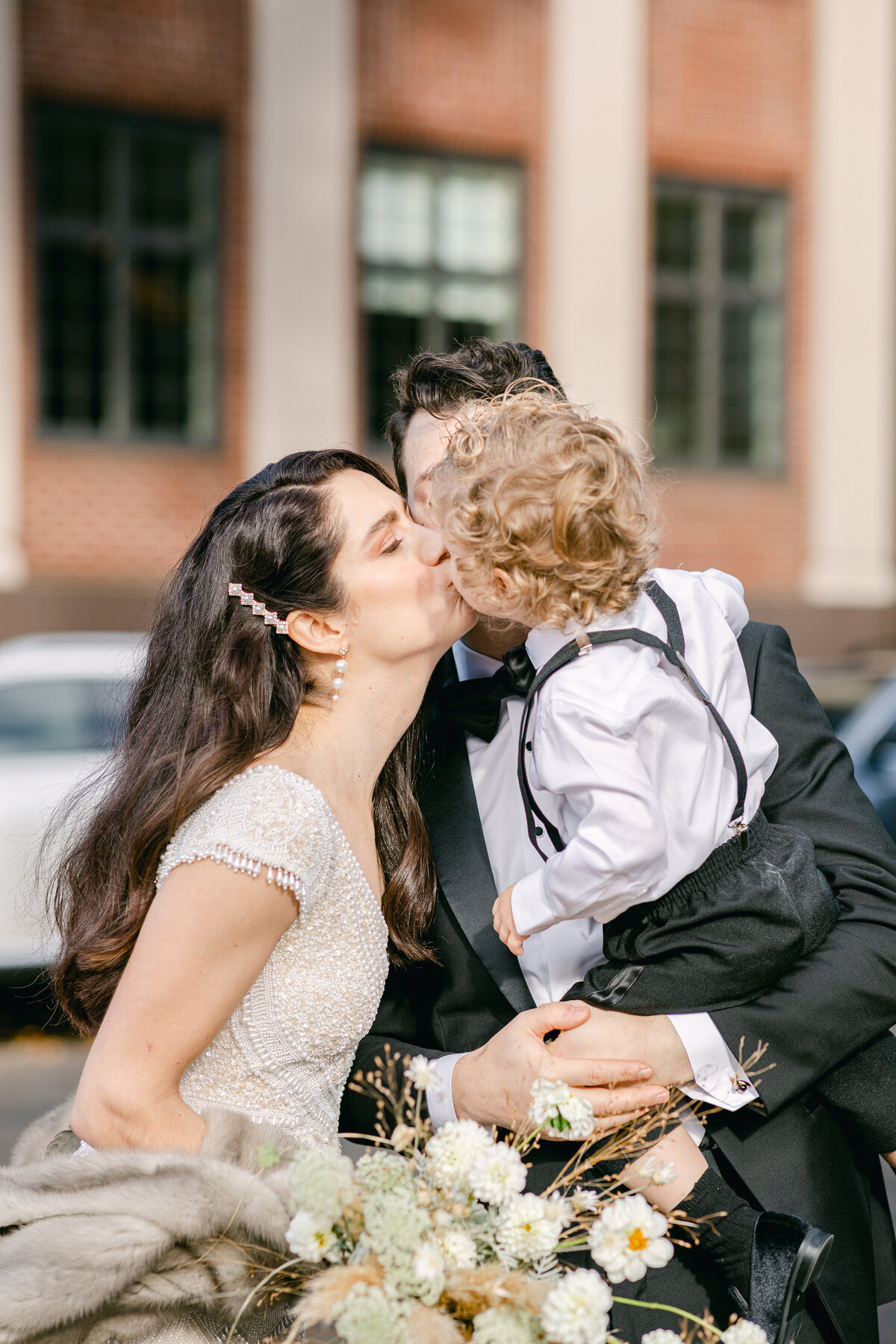 PortlandORWeddingPhotographerChantalSokhornPhotographyTheEvergreenPortlandOregon-241