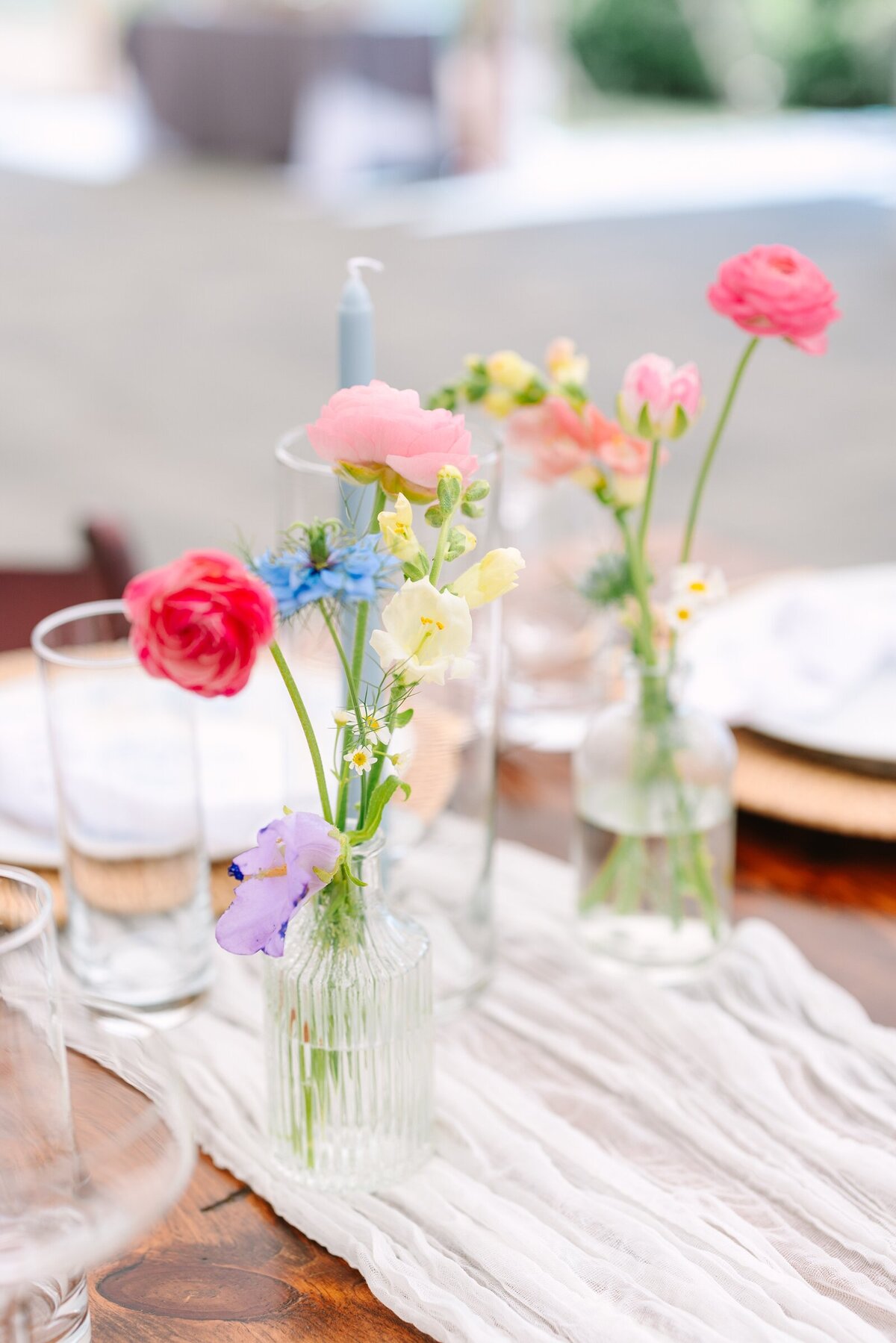 Wildflower_Inspired_Sunny_Colorful_Wedding_Photography_Preserve_at_Chocorua_New_Hampshire_0073