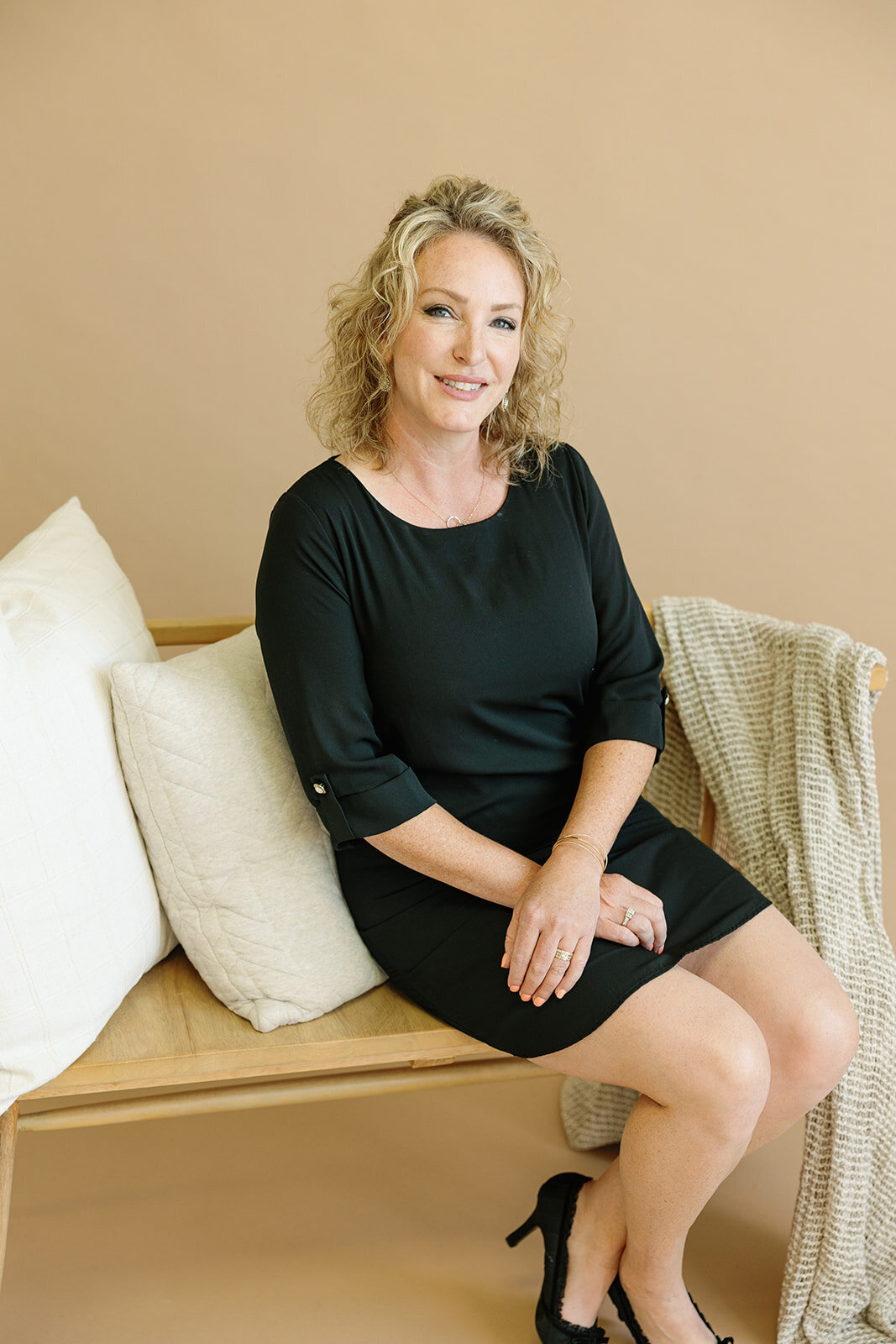 milwaukee-wedding-planner-headshots-18