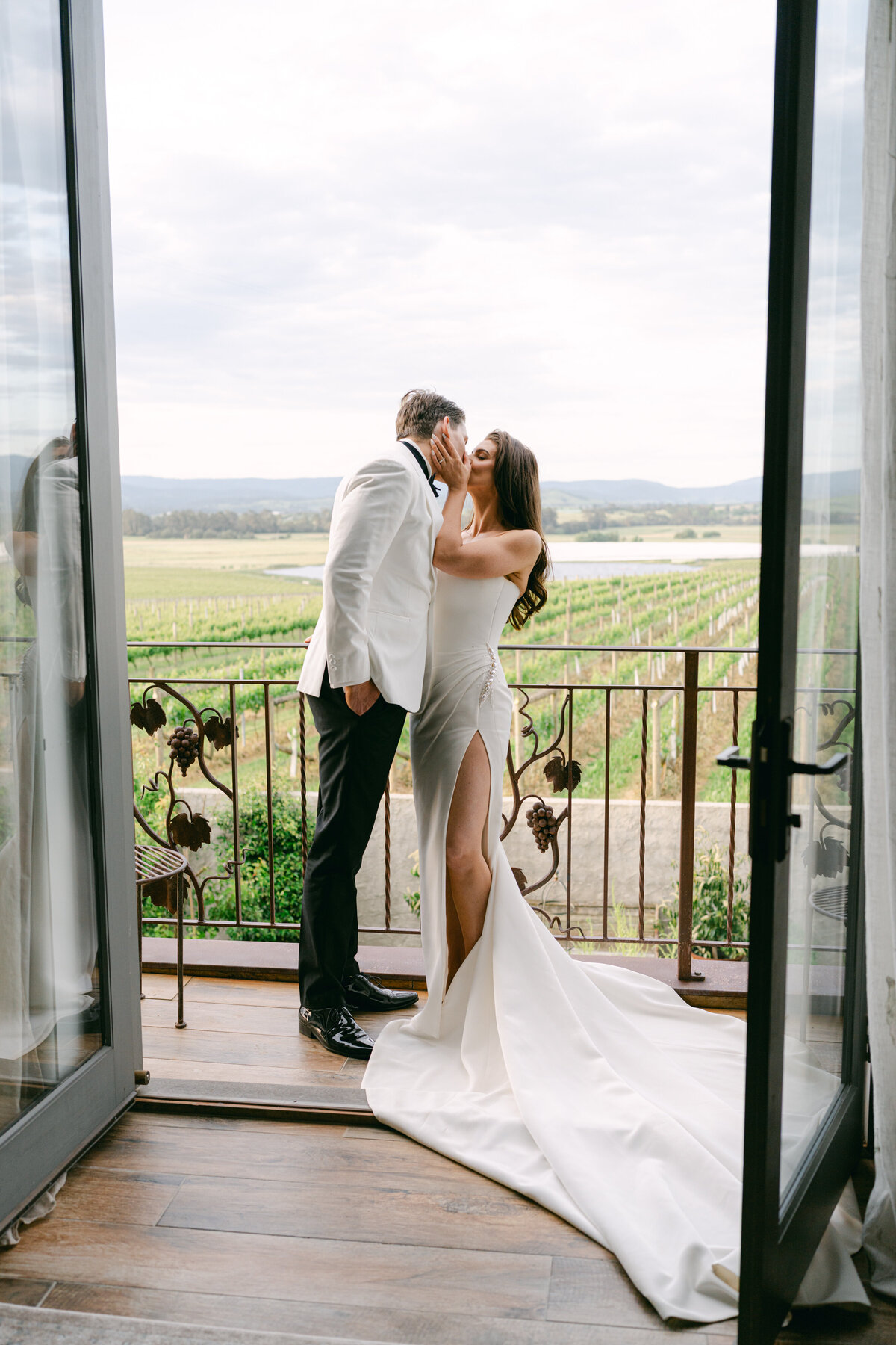 M+M - Couple Portraits-93