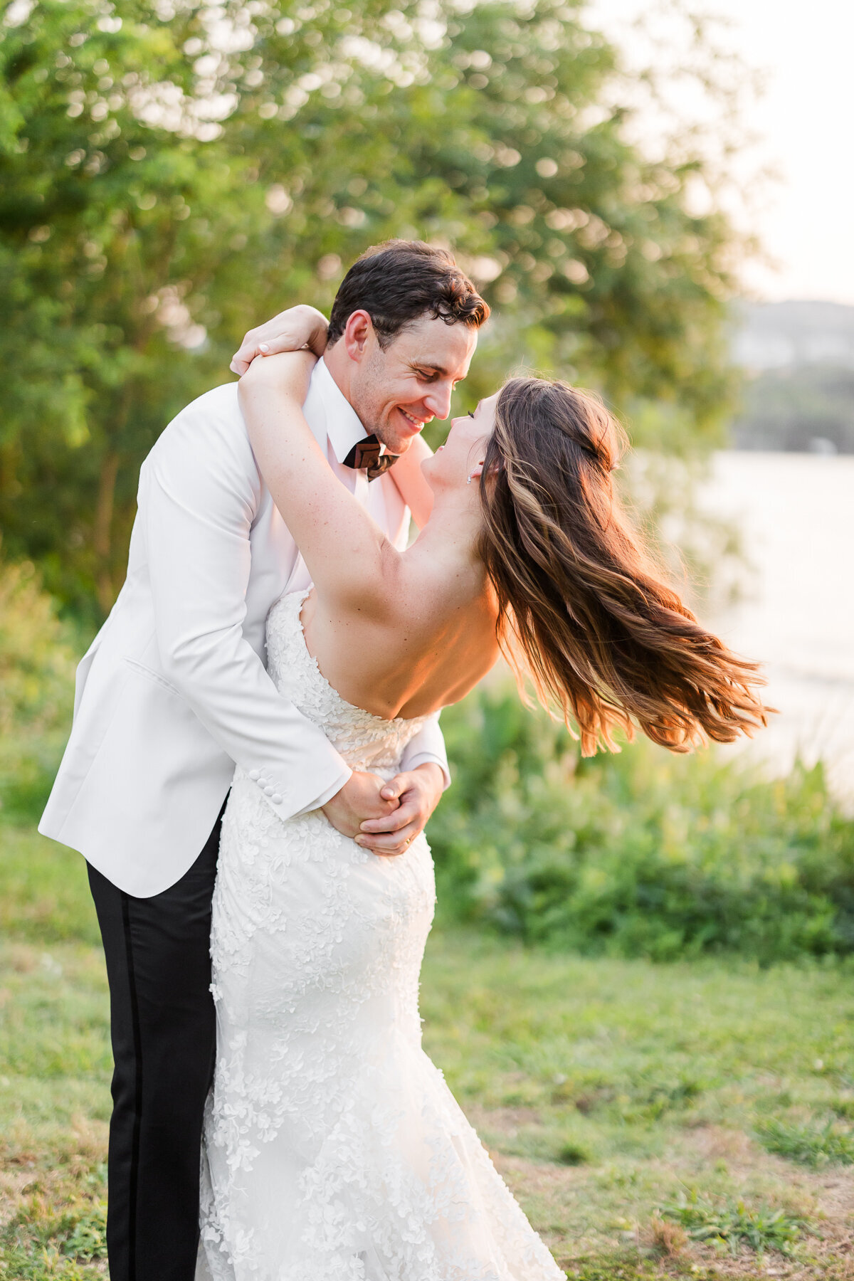 Laguna-Gloria-Wedding-Photographer-Austin-0132