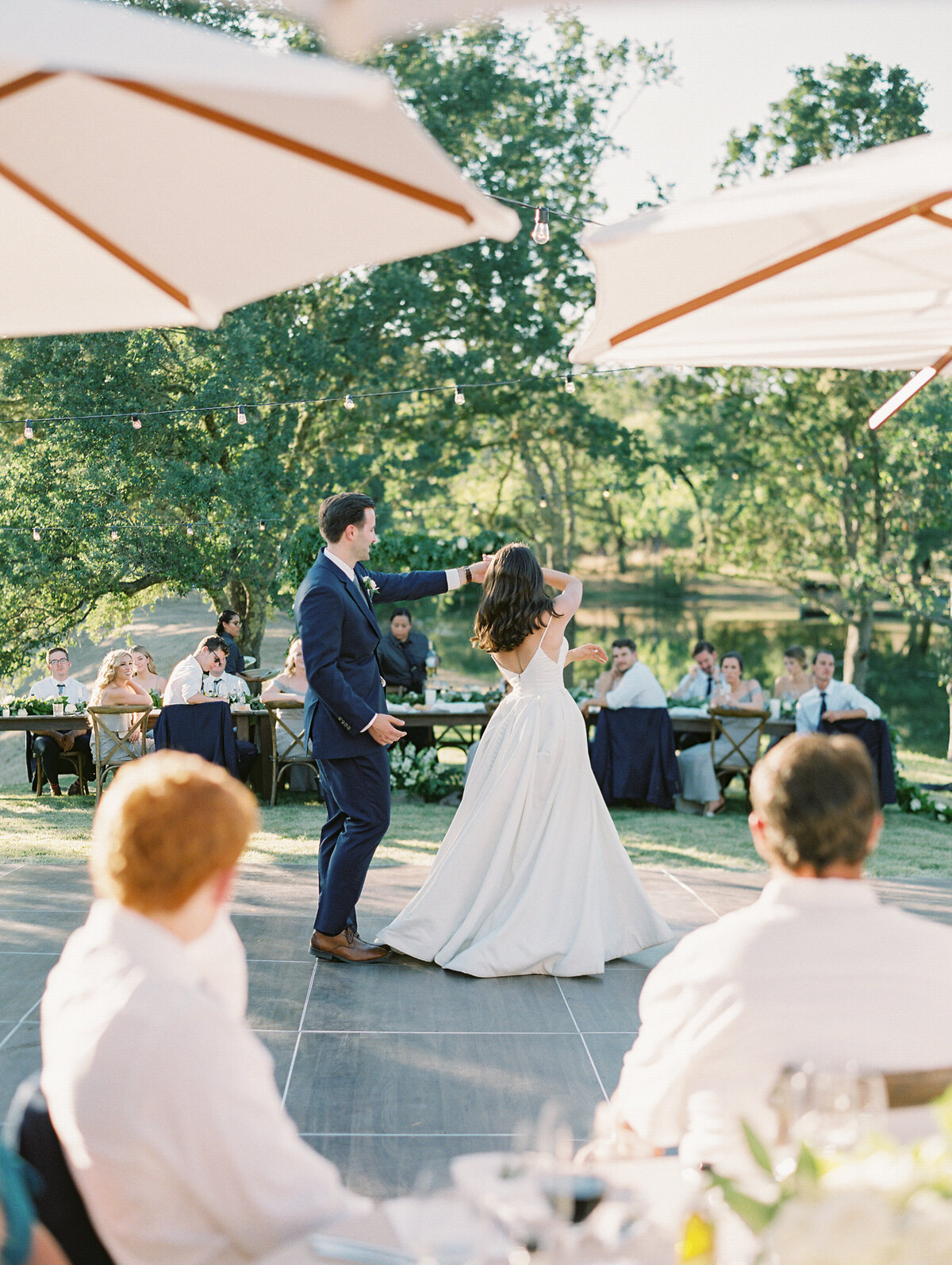 napa-sonoma-bay-area-wedding-photographers-the-tenneys-at-private-estate-wedding-40
