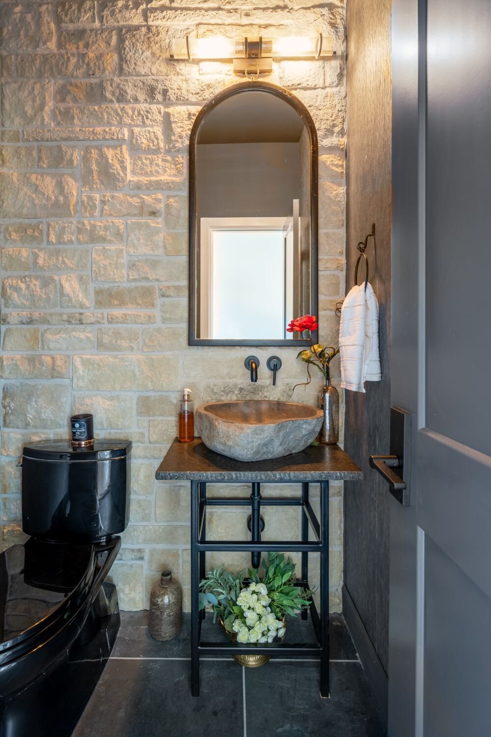 BathroomTulsa Designer Gunta Sandmeyer Stone Wall