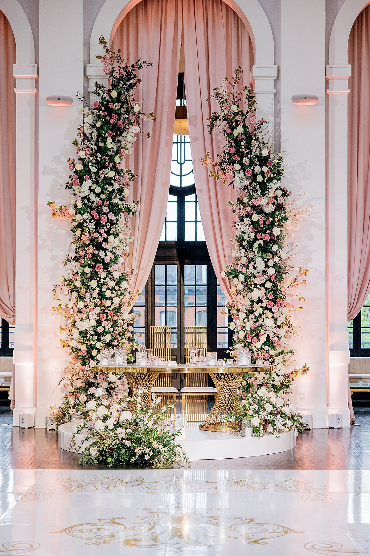 pink-white-floral-installation-sweetheart-table