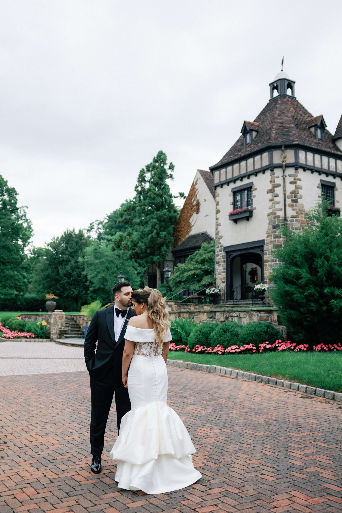 pleasantdale-chateau-wedding-photographer-and-videographer-diana-and-korey-photo-and-film_0048