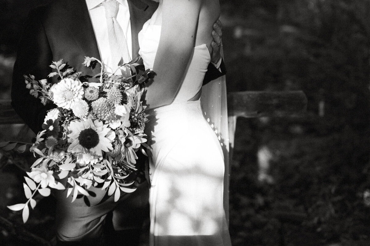 reader-rock-garden-calgary-micro-wedding| Ashley Seinen Photo-33
