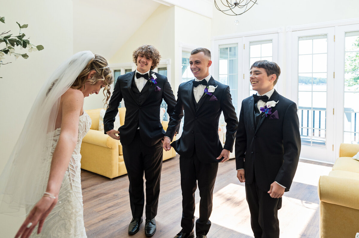Detroit-Wedding-Photographer-The-Landing-199