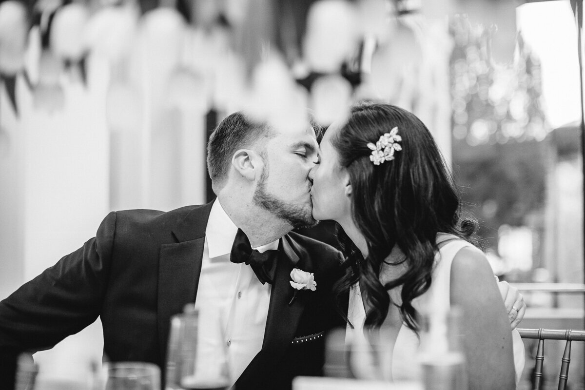 San-Francisco-Wedding-Lyon-street-steps-modern-classic-flood-mansion-the-dejaureguis-erin-and-courtney-photography-0017