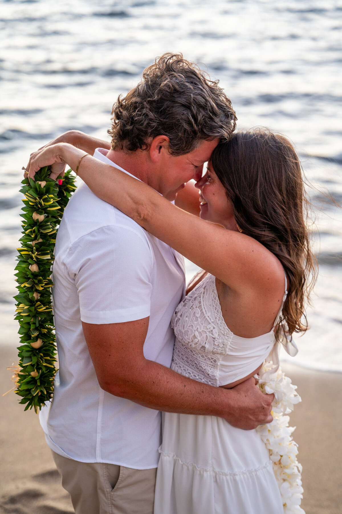 Engagement session at Waikaloa in Hawaii, taken by Big Island Photography team