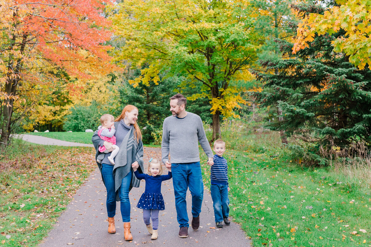 fall-family-pictures-grand-rapids