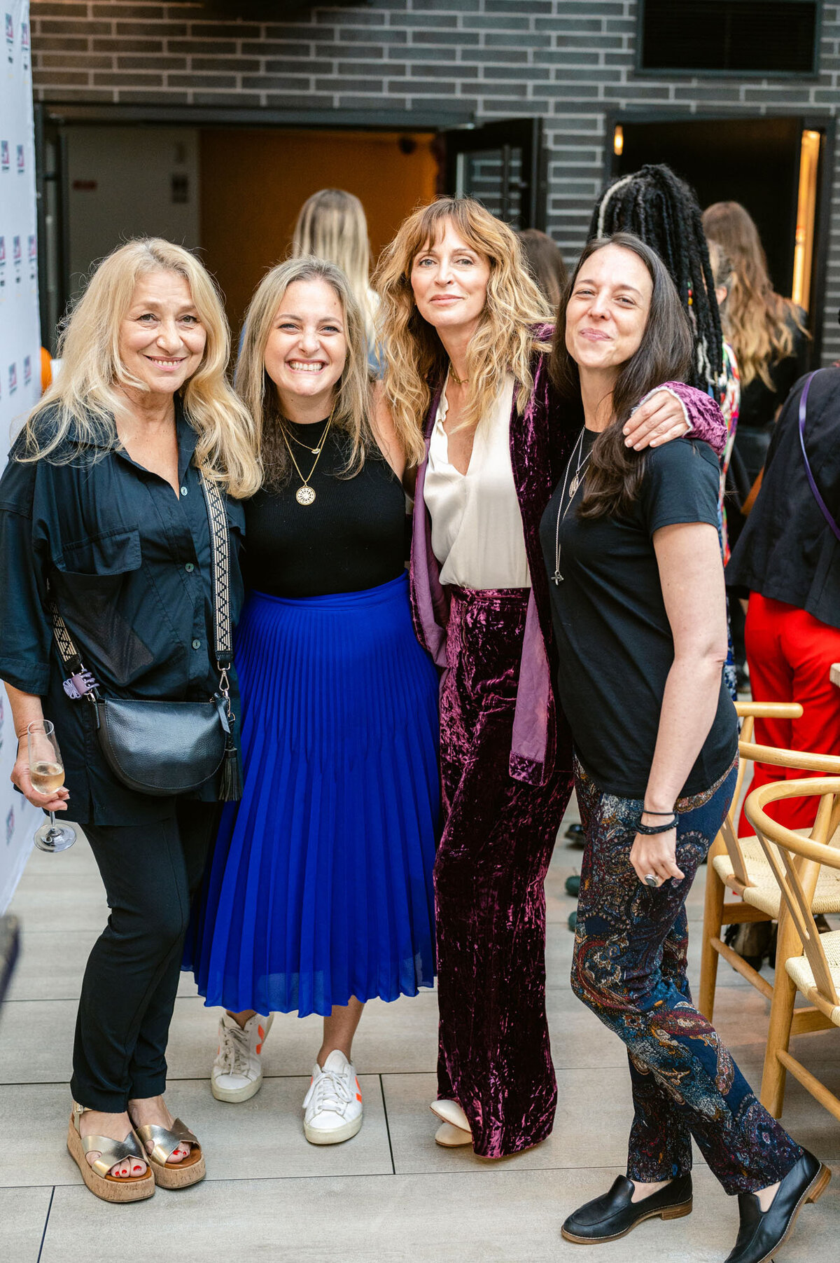 verizon-womens-colab-luminary-nyc-attendees-mingling182