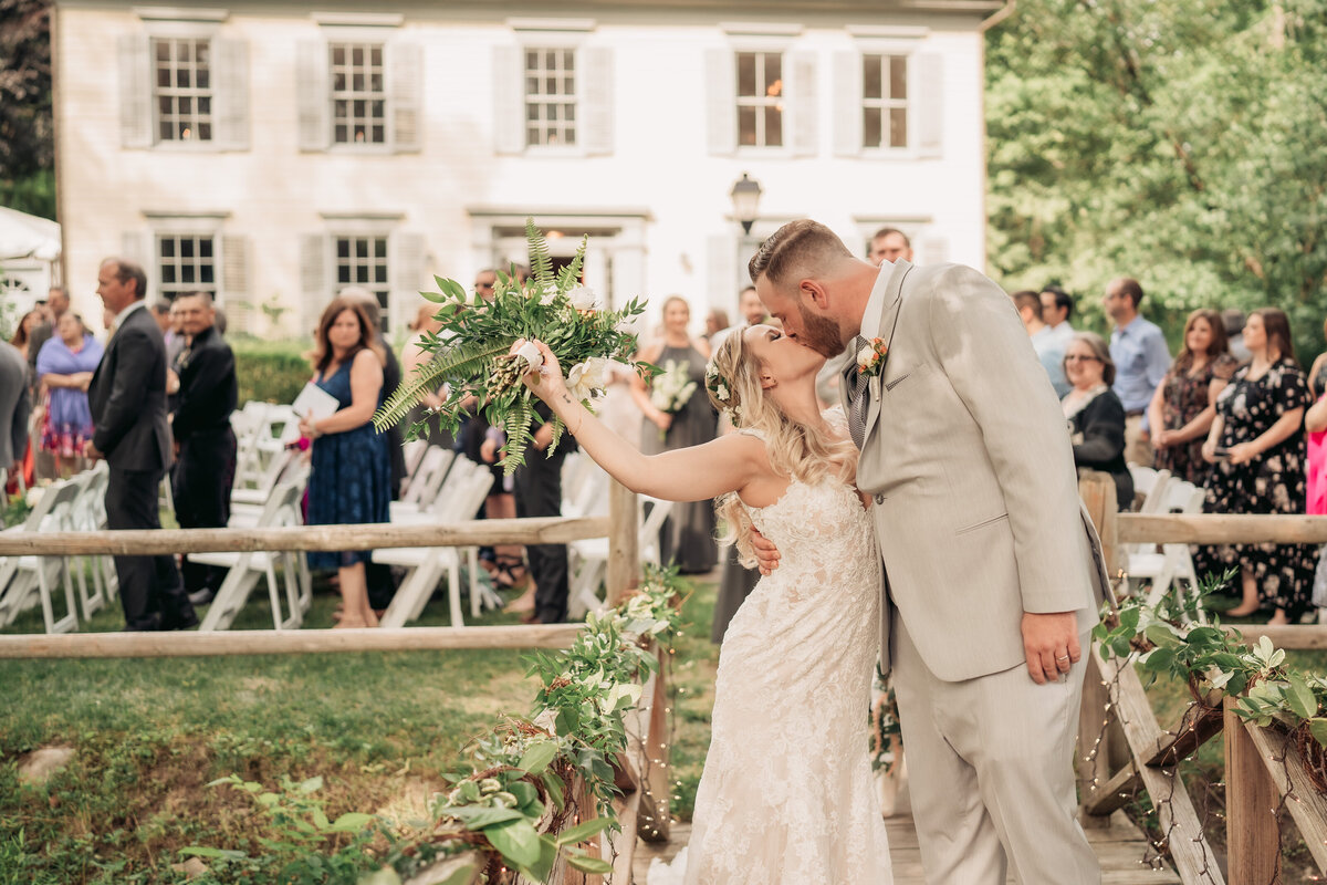 NJ-WEDDING-PHOTOGRAPHER-THE-INN-AT-MILL-RACE-POND-HOPE_CSMZ_202728