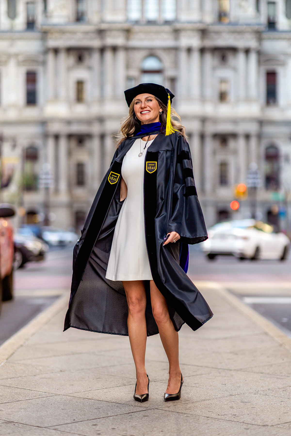 philly-grad-city-hall